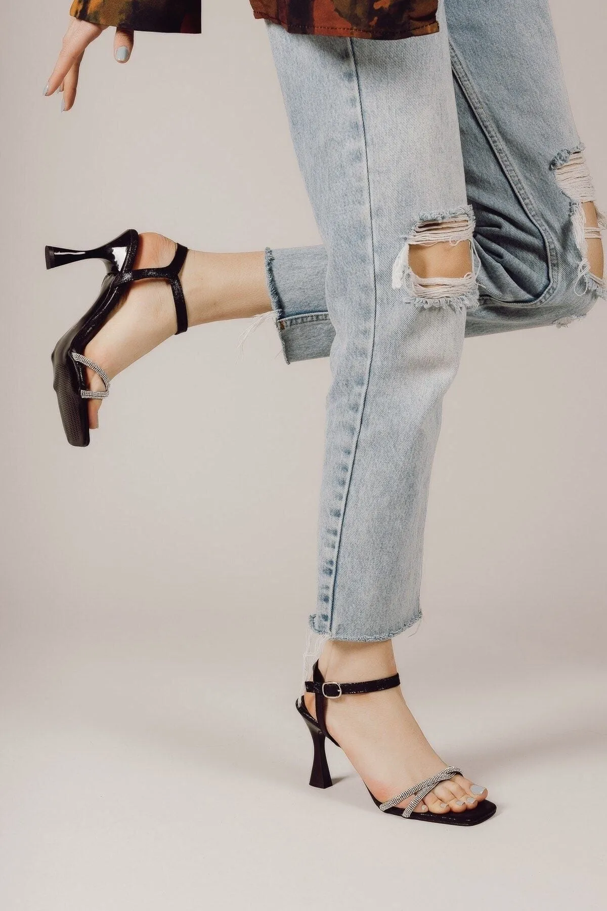 Black Sultan Women Heels Shoes 0012345