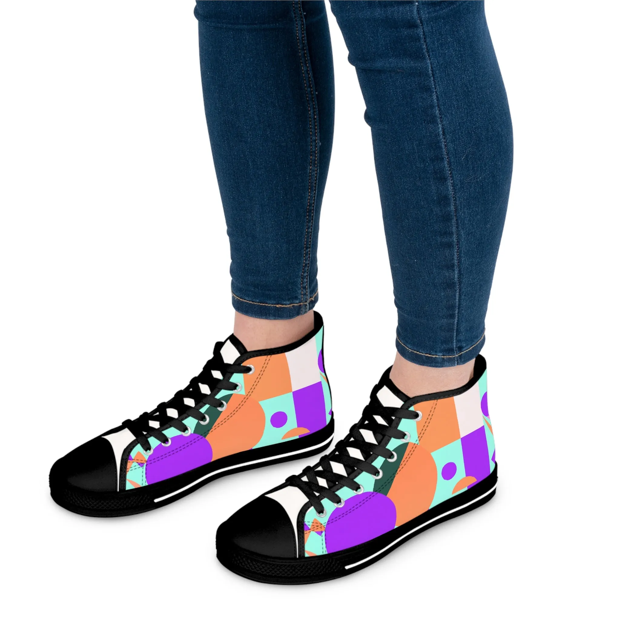 Chunky Chicque. - high top