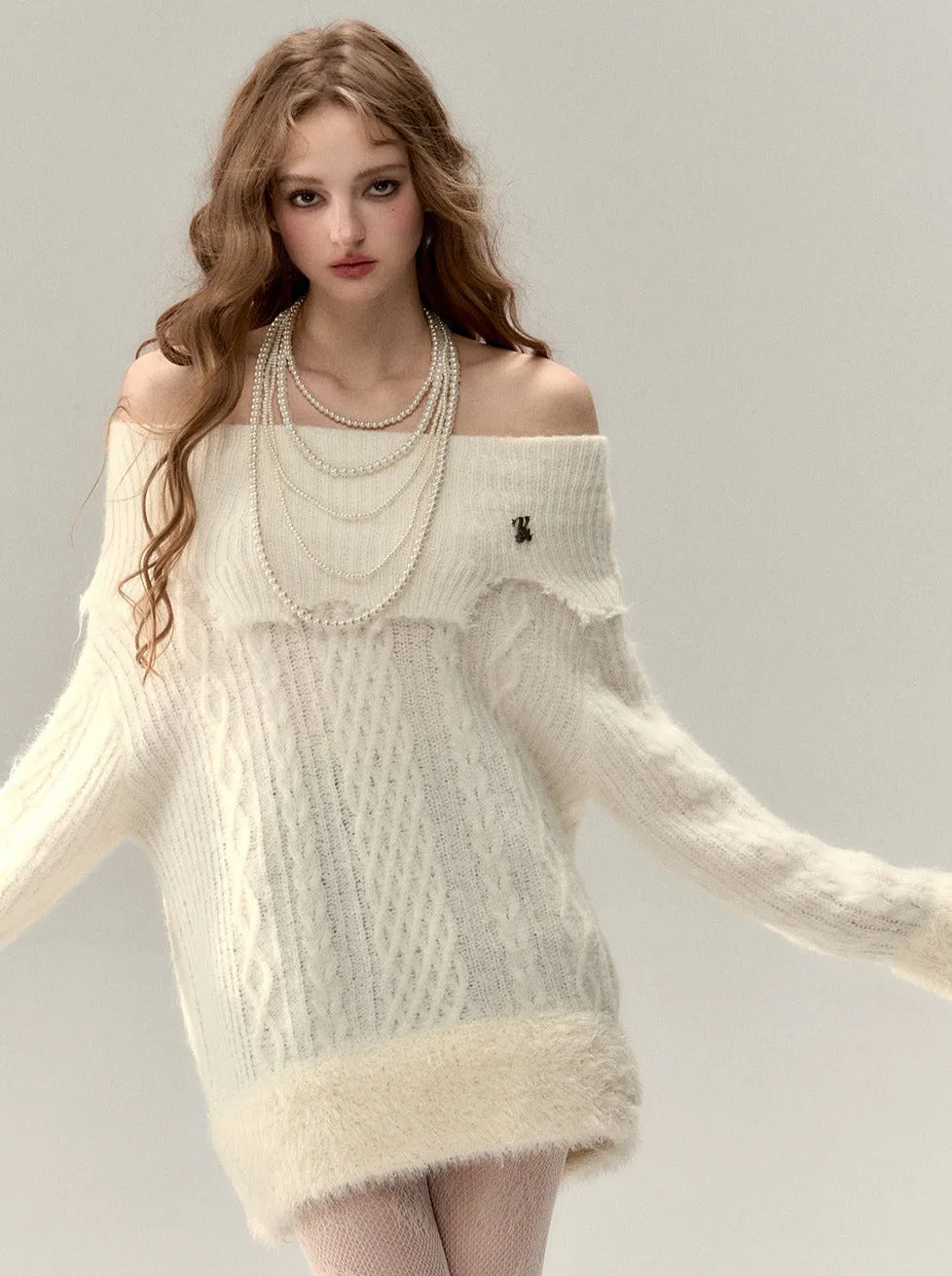 Off-the-shoulder Fur One-pointed Top