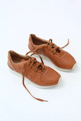 Veja Holiday Low Top Leather Tuile  Perforated Sneaker