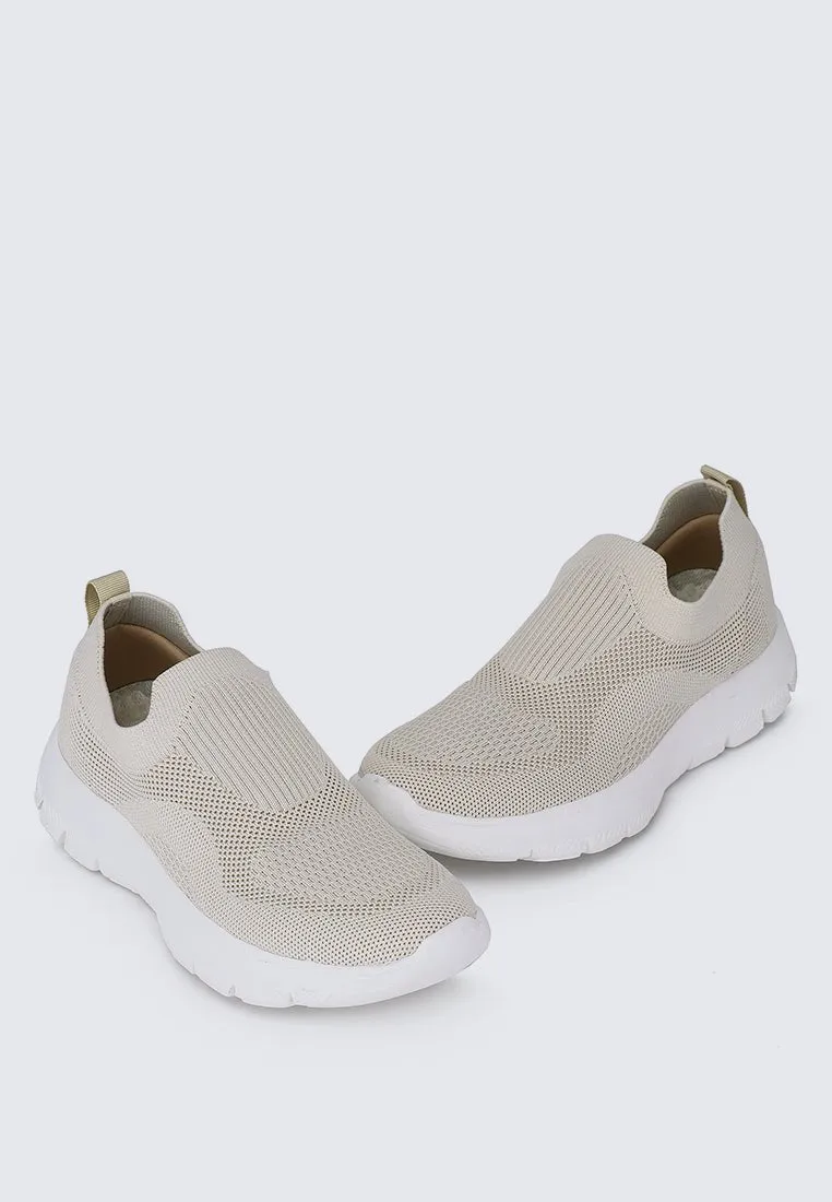 WalkEase Comfy Sneakers In Beige